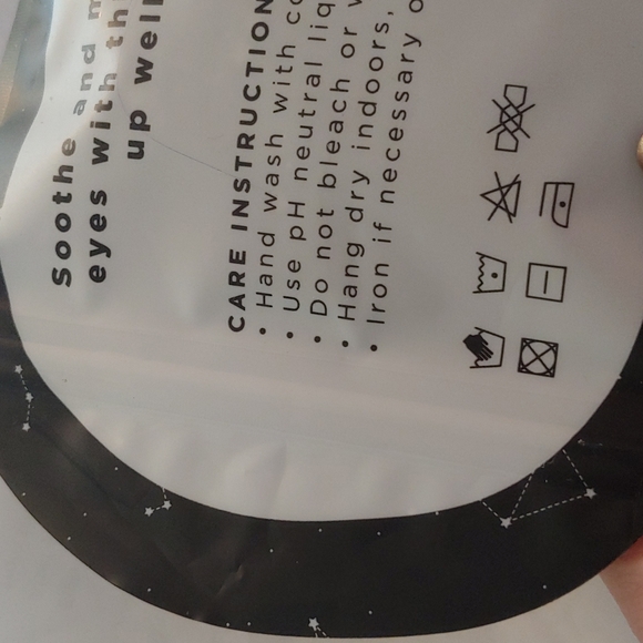 IVY OLIVIA Satin Eye Mask - New In Package unopened NWT - Picture 2 of 5